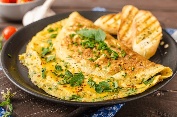 delicious-omelet-eggs-veggies-cheese-healthy-breakfast