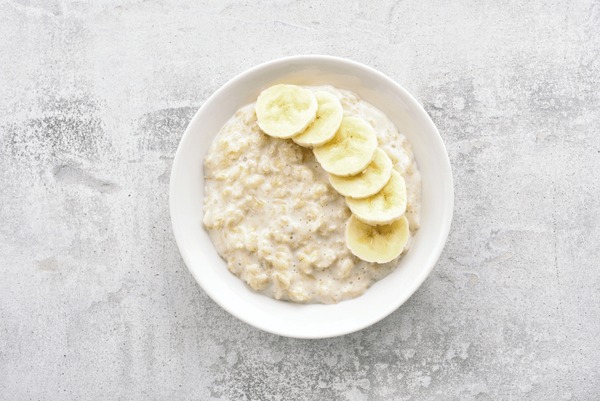 oatmeal-banana-healthy-simple-breakfast-idea