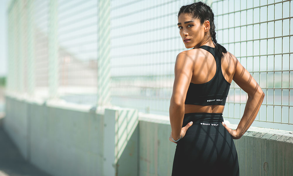 High-waisted leggings that will make your body look impeccable